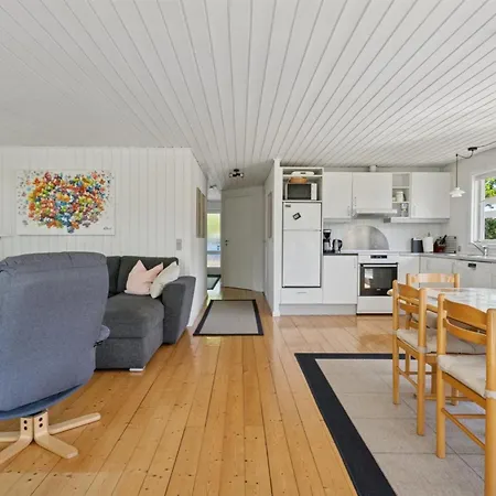 Nyaraló Conradine - 600m From The Sea By Interhome Kruså